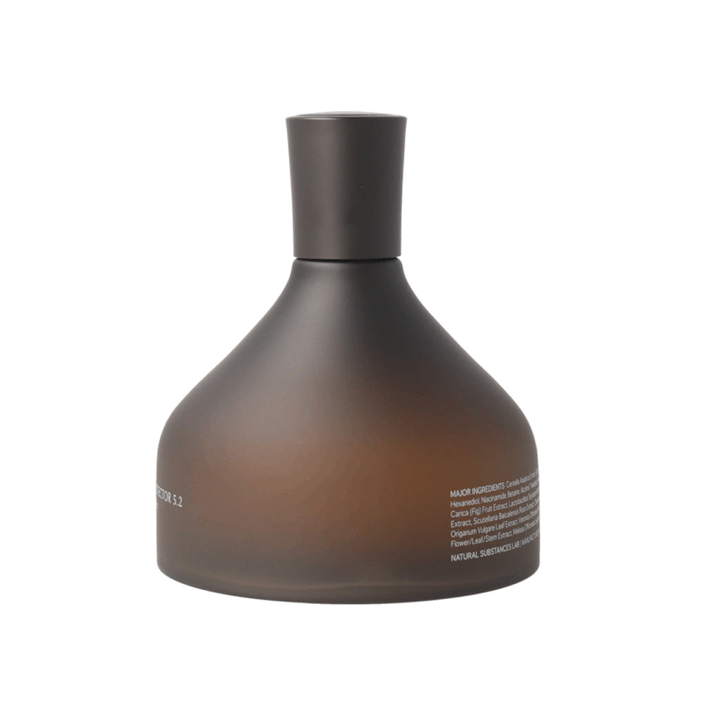 70ml DEMAR3 Signature Estud Protector 5.2 bottle, designed for ultimate protection.