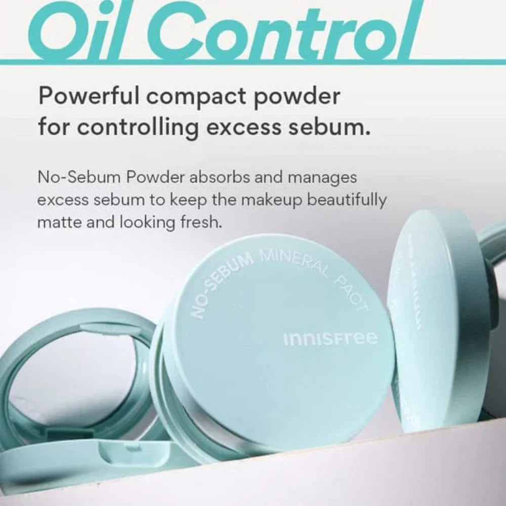 Helps absorb excess oil and sebum to keep the skin looking matte throughout the day.