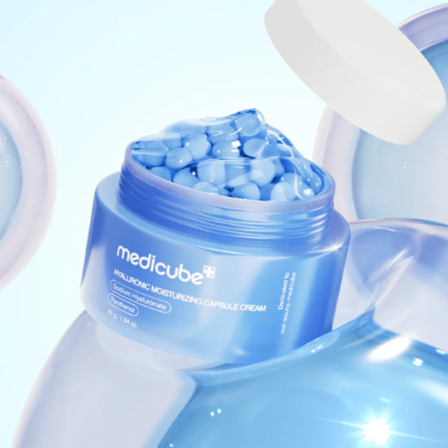 MEDICUBE Hyaluronic Moisturizing Capsule Cream 55g