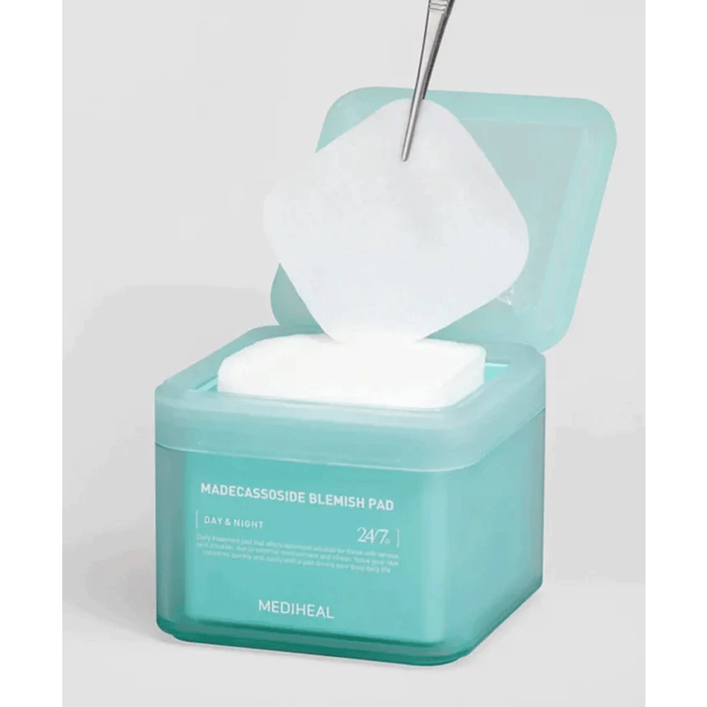 MEDIHEAL Madecassoside Blemish Pad 100 Pads - These pre-soaked pads are formulated with madecassoside and other beneficial ingredients to target blemishes,