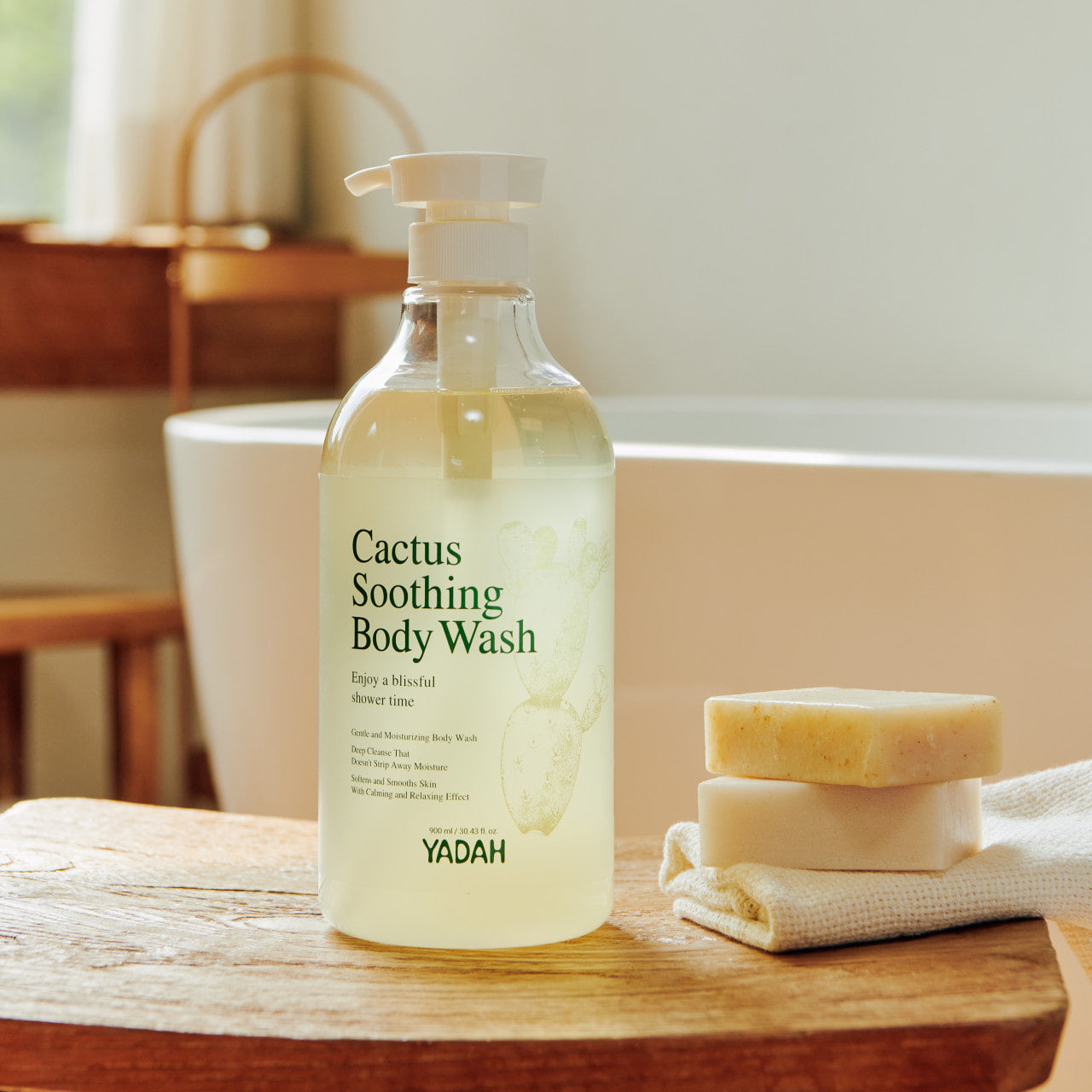 YADAH After Shower Moisture Care Set (Body Wash 900ml + Body Lotion 200ml)