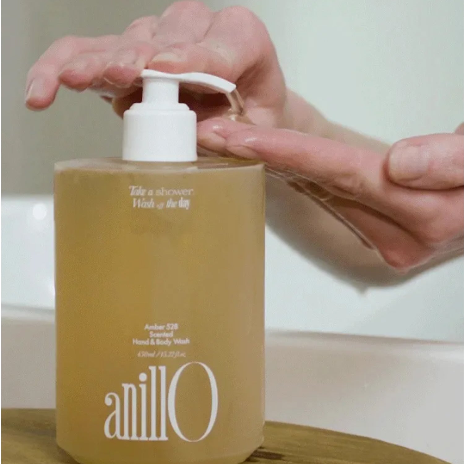 anillO Amber 528 Scented Hand & Body Wash 450ml